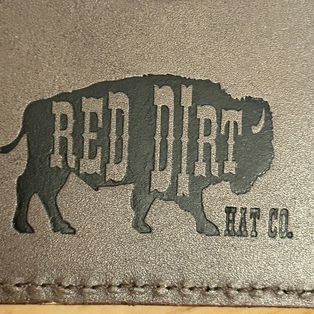 RED DIRT BIFOLD WALLET BISON PATTERN